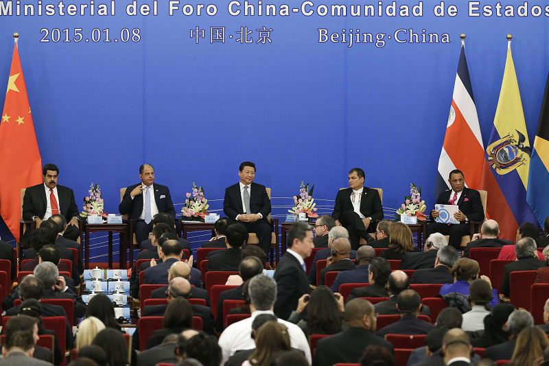 China anuncia que invertirá 250.000 millones de dólares en Latinoamérica en una década