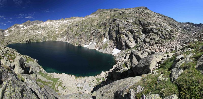 Los lagos de Aigüestortes tienen más riqueza genética que la superficie de todos los océanos