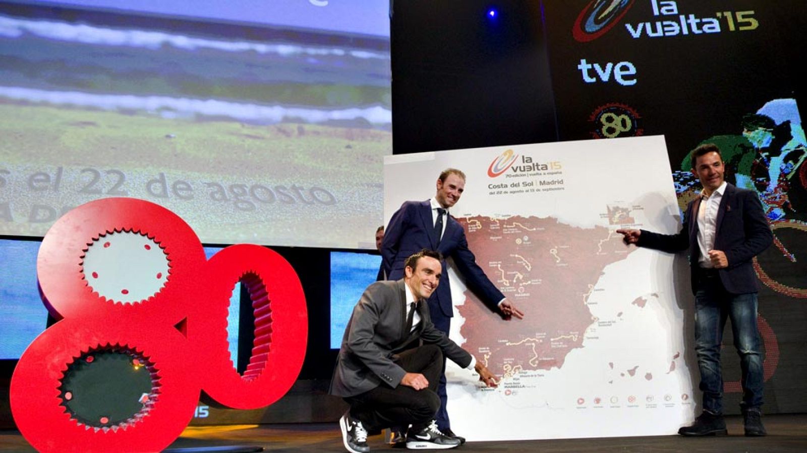 La 70 edición de la Vuelta Ciclista a España, que comenzará el 22  de agosto en Puerto Banús, en Marbella, y concluirá el 13 de  septiembre en Madrid, volverá a presentar un recorrido atractivo y  muy montañoso, con escenarios para plantar 'batalla'