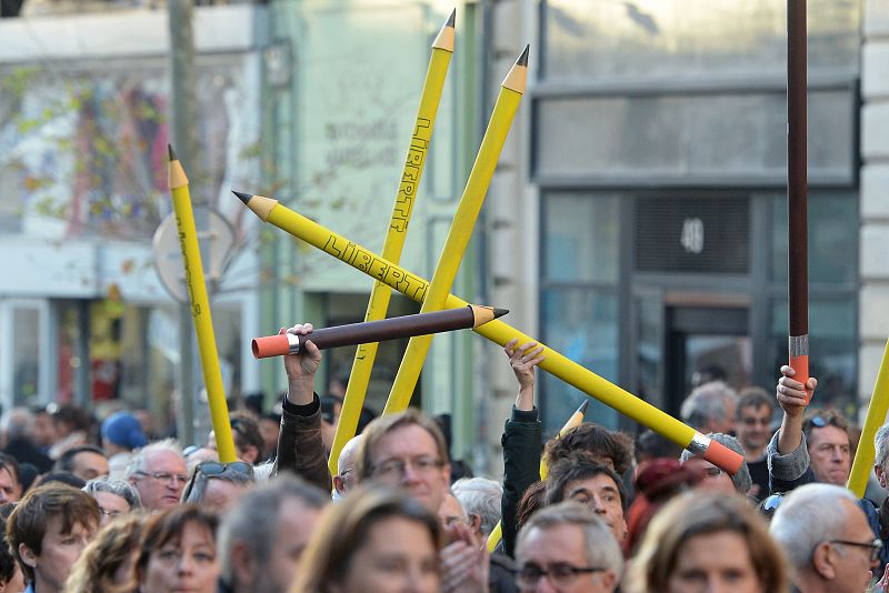 Más de 700.000 personas se manifiestan en Francia contra los atentados yihadistas