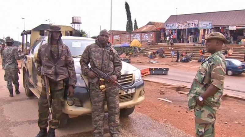 Al menos siete muertos y 48 heridos en dos explosiones en un mercado de Nigeria