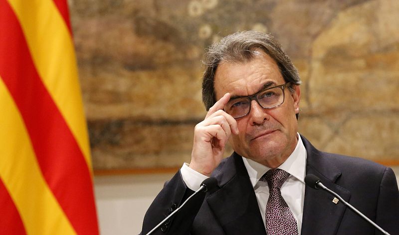 Mas recurre la decisión del TSJC de investigarle por desobediencia en la consulta del 9N