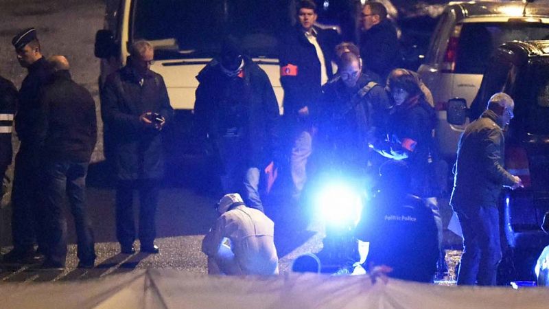 La policía belga abate a dos presuntos yihadistas "listos para atentar" y detiene a un tercero herido