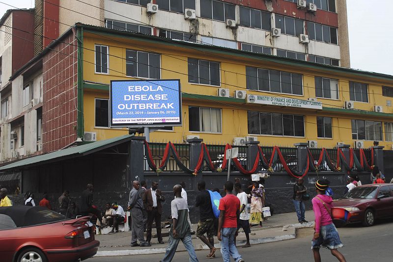 La ONU observa una "desaceleración" en el brote de Ébola en África occidental
