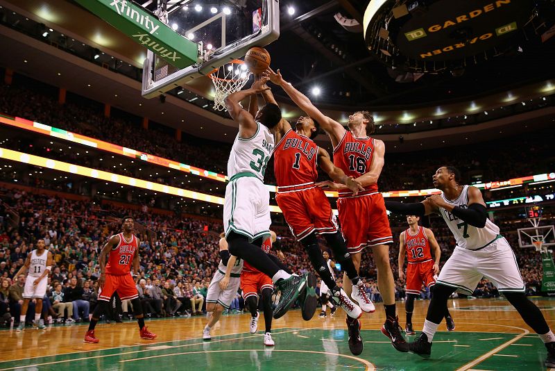 La conexión Rose - Gasol vuelve a ser clave en la victoria de los Bulls ante los Celtics