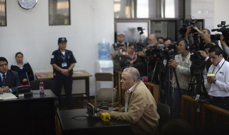 Condenan a 90 años al exjefe de Policía de Guatemala por el asalto a la embajada española