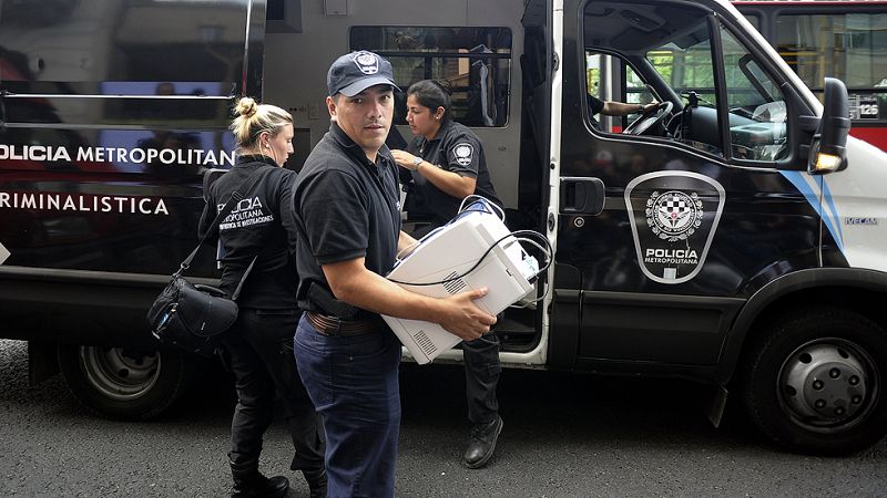 Las pruebas periciales por la muerte de Nisman revelan que no había pólvora en sus manos