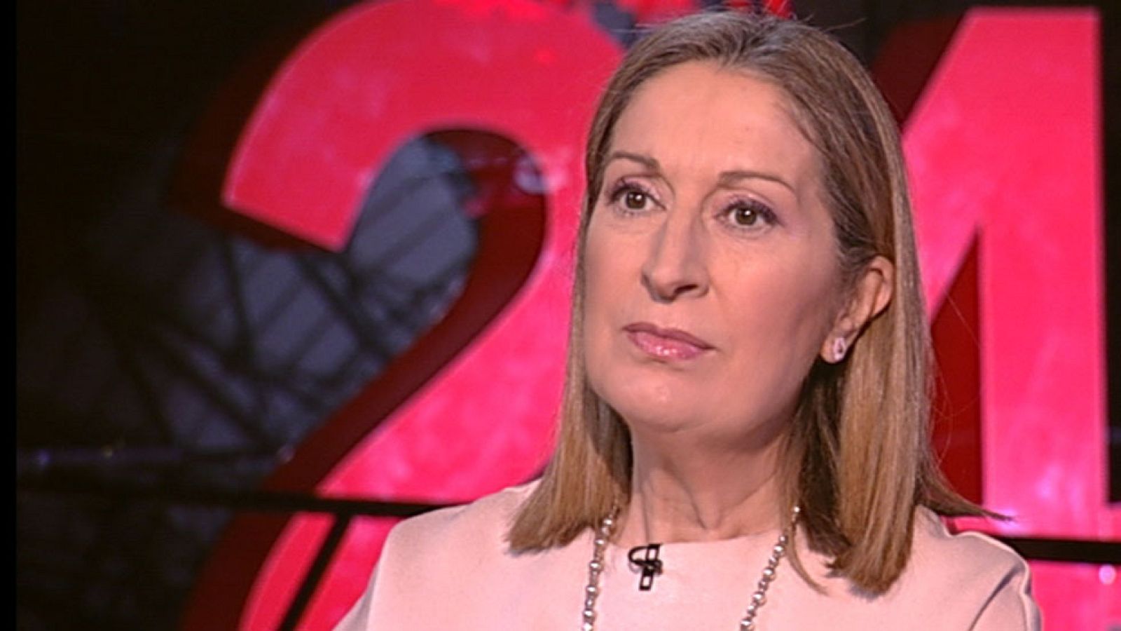 Ana Pastor: "Con la solución que se plantea para las autopistas el Estado no tiene que poner ni un solo euro"