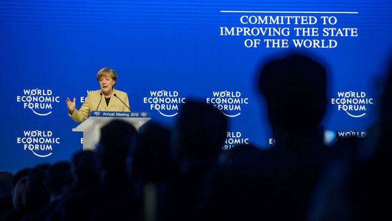 El programa de expansión cuantitativa del BCE acapara la atención de los debates en Davos