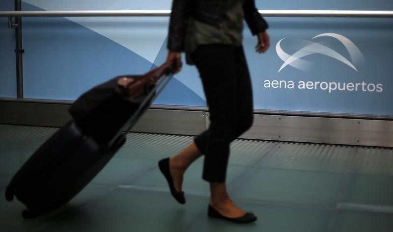 El Gobierno aprueba la salida a Bolsa del 28% de Aena, por la que ingresará hasta 2.310 millones