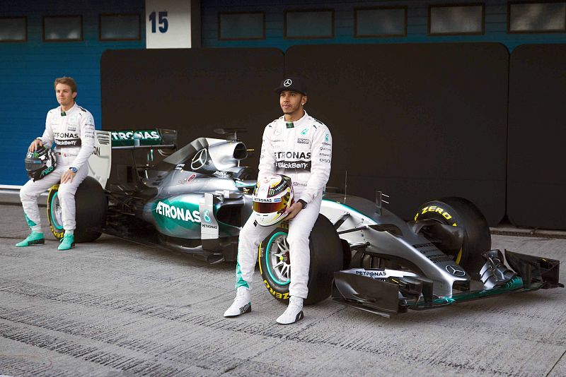 Mercedes presenta el nuevo F1 W06 Hybrid en Jerez