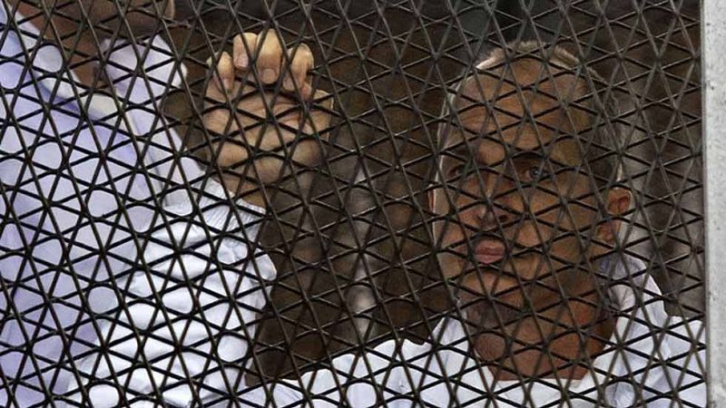 Egipto ordena la deportación del periodista australiano Peter Greste