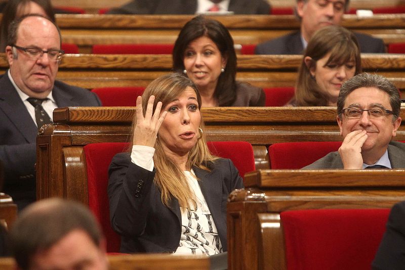 El PP catalán recurre los presupuestos por incluir "estructuras de Estado" y retrasa su aprobación