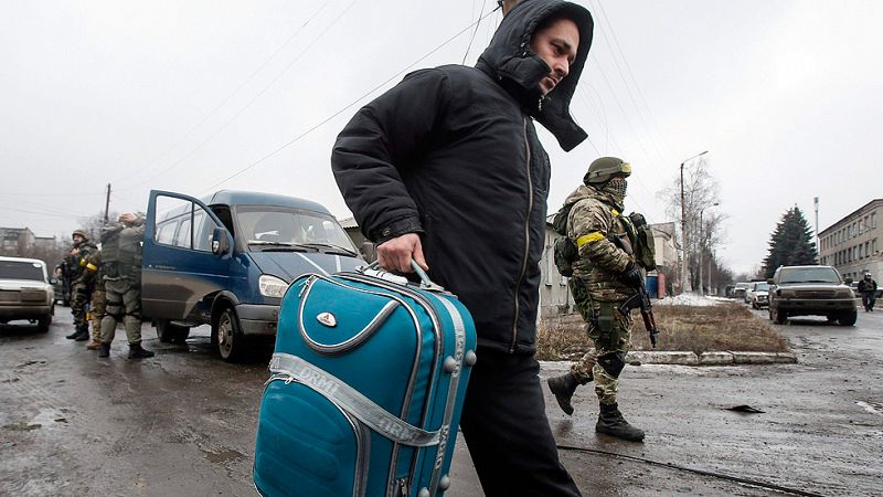 Kiev y los prorrusos prorrogan la tregua parcial en Debáltsevo para evacuar a los civiles