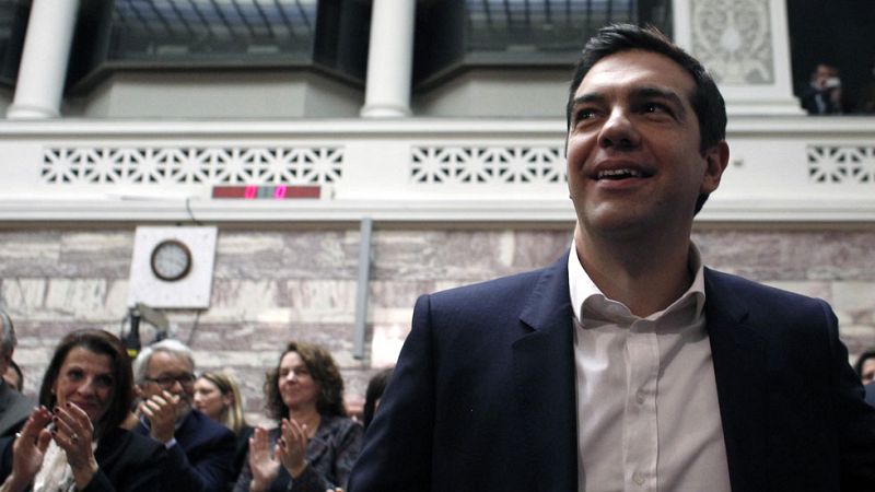 Tsipras presenta su programa de Gobierno con el que espera convencer a los socios europeos