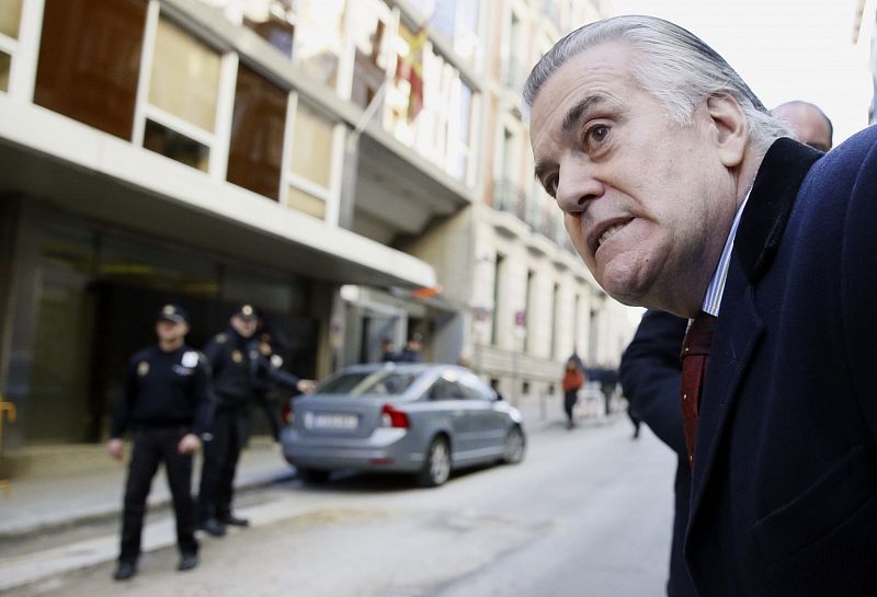 Bárcenas pide permiso para irse 14 días de vacaciones en España al juez Pablo Ruz