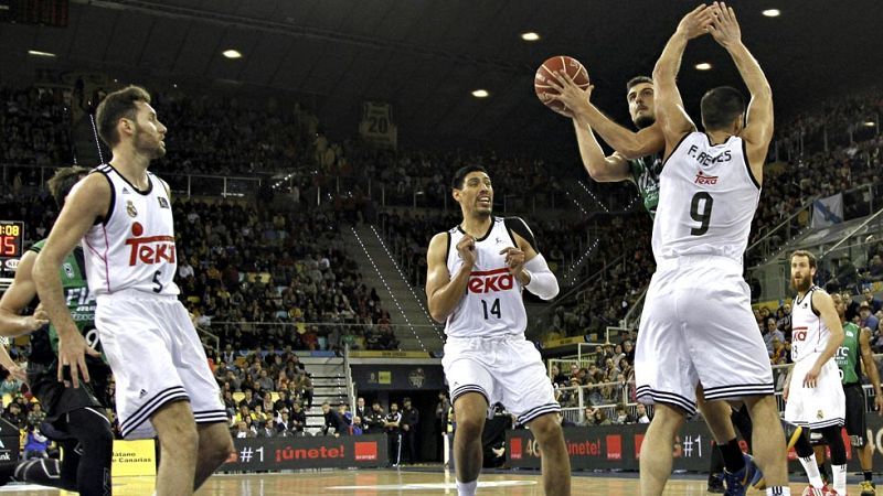 El Madrid vence al Joventut y jugará la final contra el Barça