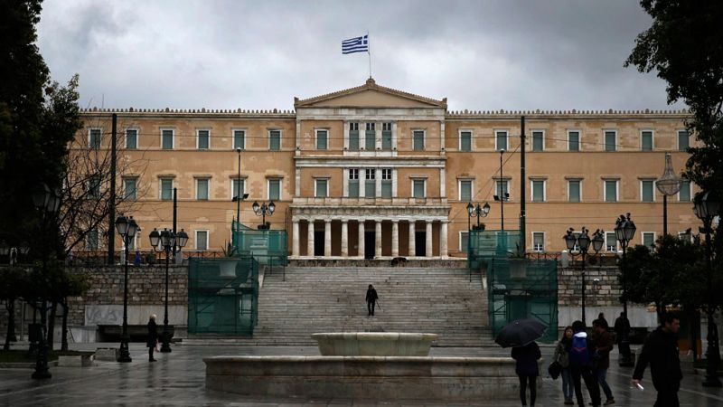 El Gobierno griego ultima las reformas y espera una respuesta afirmativa de sus socios del euro