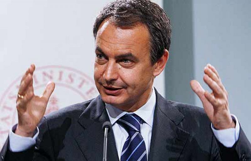 Zapatero comparece ante el Congreso para explicar sus medidas contra la crisis