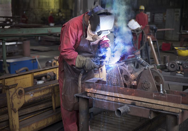 El salario mínimo en España subió un 8% entre 2008 y 2015, la cuarta menor alza de toda la UE