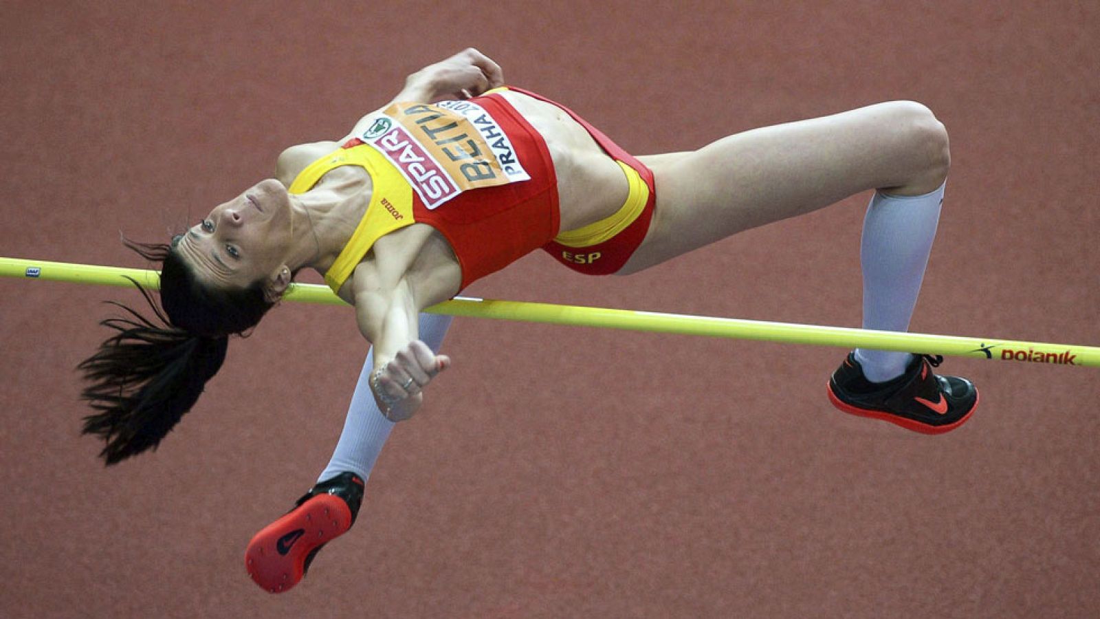 Subidón para Beitia y Mechaal en Praga | Ver