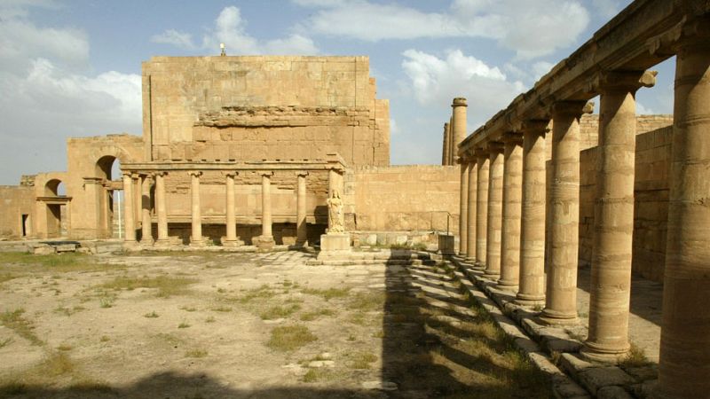 Irak denuncia que el Estado Islámico ha destrozado Hatra, otra ciudad milenaria