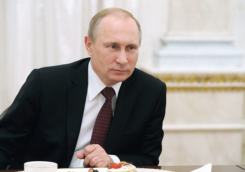Putin reconoce que planeó anexionar Crimea desde el momento de la caída de Yanukóvich