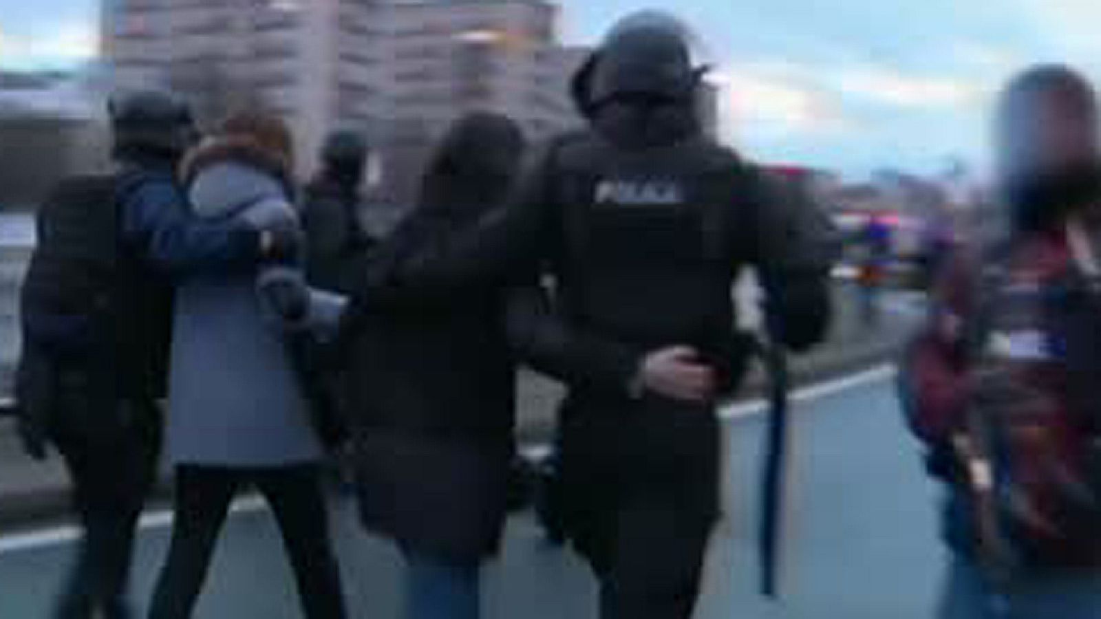 Cuatro detenidos en Francia por su presunta vinculación con los atentados de parís