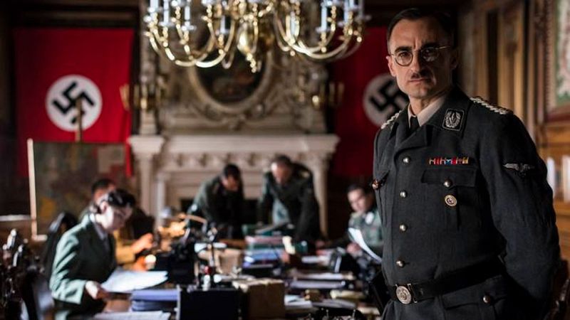 Ramón Langa y su Espínola, Luis Aragonés, Himmler y Velázquez, estrellas de #MdT3