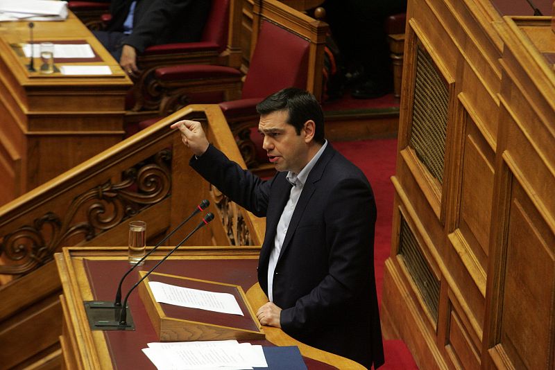 El Parlamento griego acuerda exigir a Alemania reparaciones por la Segunda Guerra Mundial