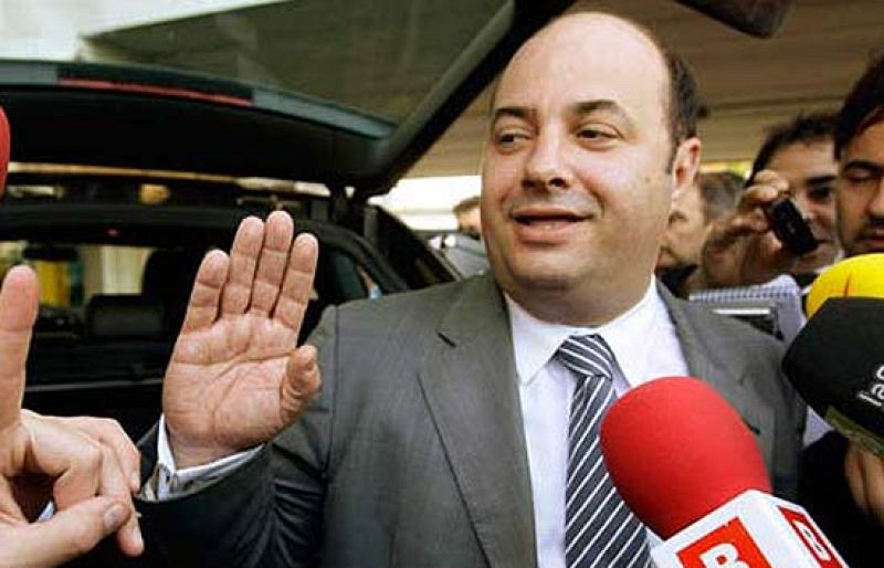 Giralt llama "mentiroso" a Laporta y niega estar vinculado a Sandro Rosell