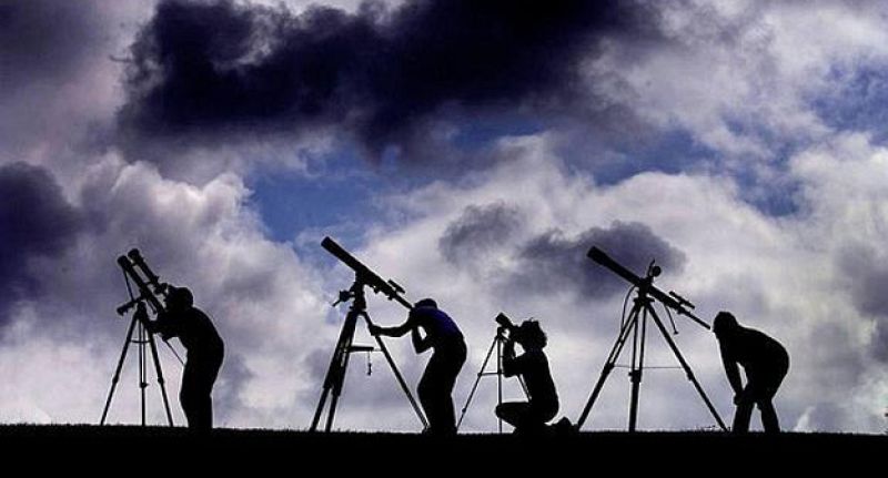 Un eclipse revoluciona el día a día en una minúscula isla del Atlántico Norte