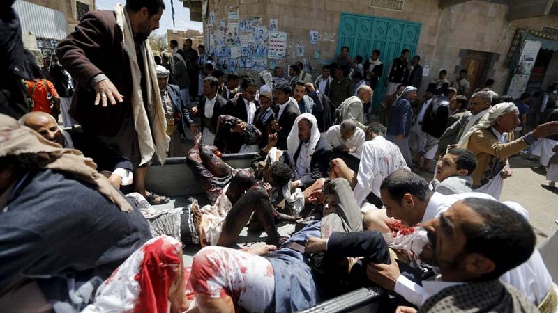 Más de un centenar de muertos en un doble atentado contra mezquitas chiíes en Yemen