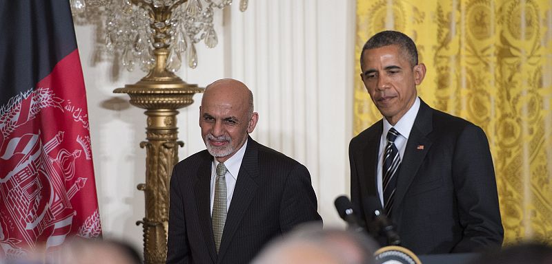 Estados Unidos retrasa la retirada de las tropas y mantiene a 9.800 militares en Afganistán