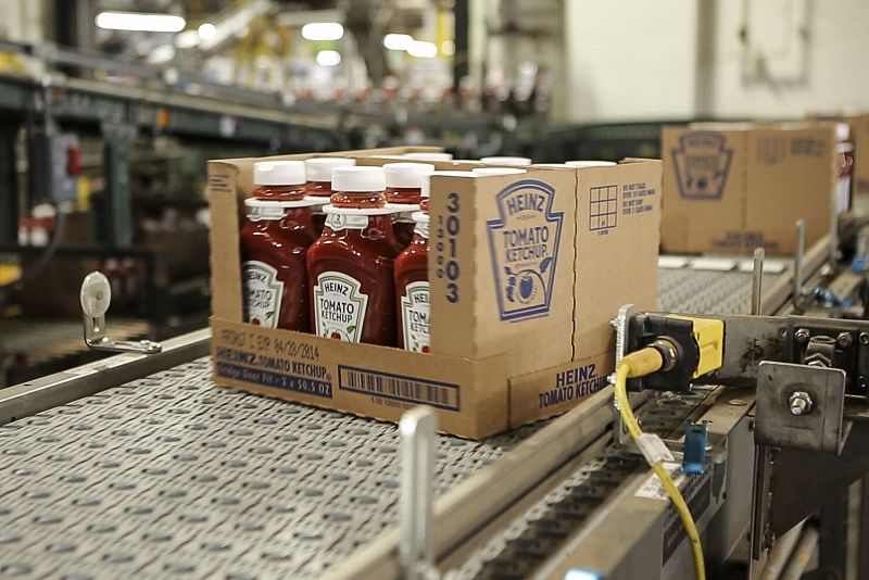Heinz y Kraft anuncian su fusión y crean la quinta empresa de alimentación más grande del mundo