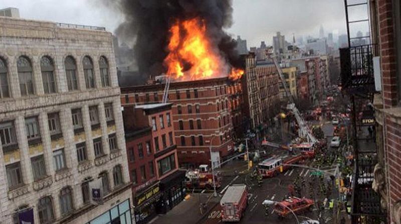 Una fuerte explosión de gas incendia y derrumba un edificio en Nueva York dejando 19 heridos