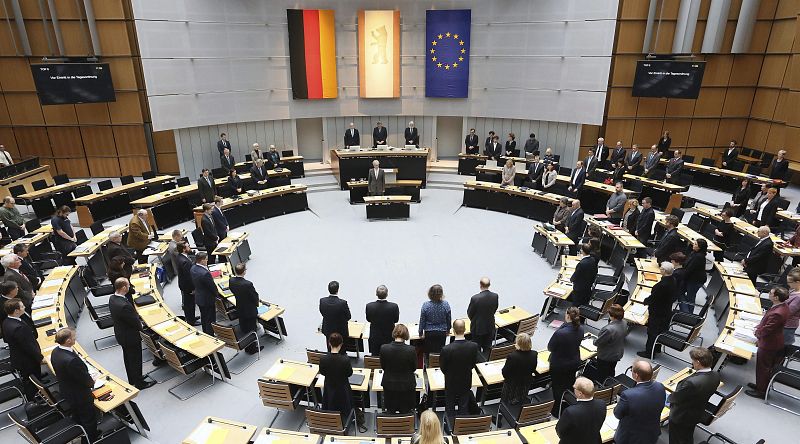El Bundestag aprueba un peaje en las autopistas para coches que solo afectará a los extranjeros