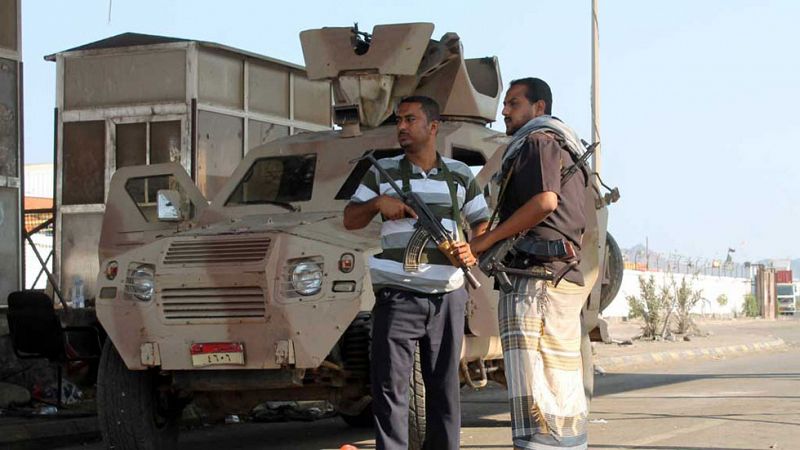 Mueren 26 soldados leales a los hutíes en bombardeos de la coalición árabe en el Yemen