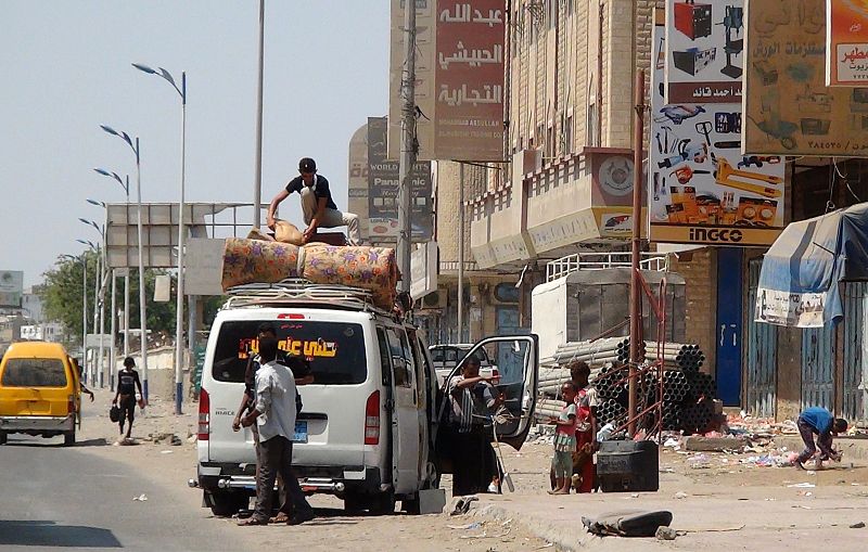 MSF alerta de una emergencia "gigantesca" en Yemen: "La gente no se atreve a salir de casa"