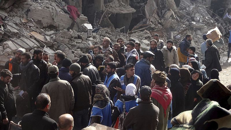 El Estado Islámico controla la mayor parte del campo de refugiados de Al Yarmuk en Damasco