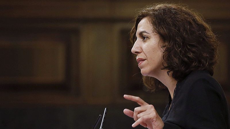 La diputada de UPyD Irene Lozano disputará el liderazgo del partido a Rosa Díez