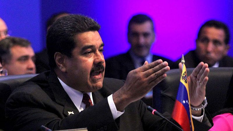 Maduro asegura que "puede haber" más contactos con EE.UU. tras un encuentro "casual" con Obama