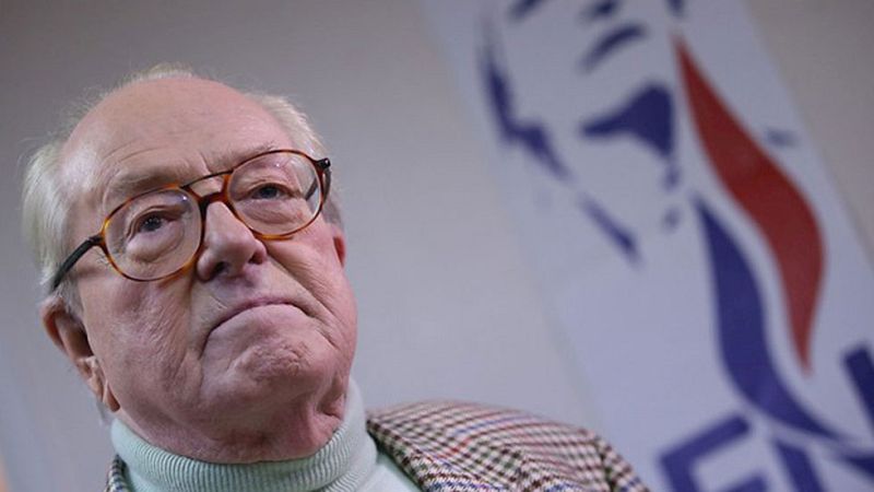 Jean Marie Le Pen renuncia a presentarse a las regionales tras el enfrentamiento con su hija