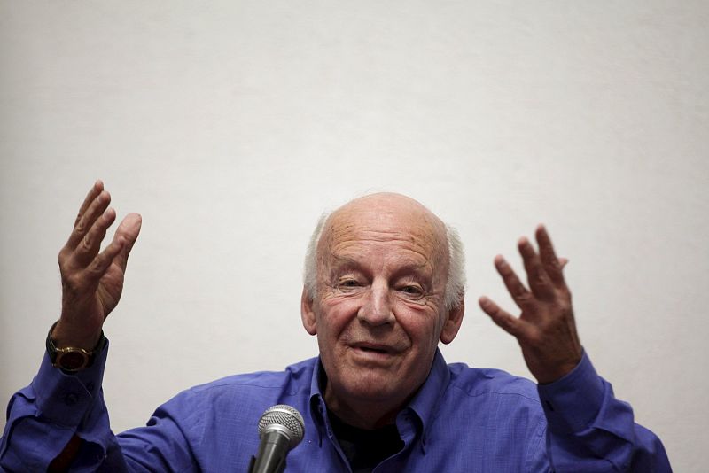 Eduardo Galeano, el autor de la desmemoria y la política