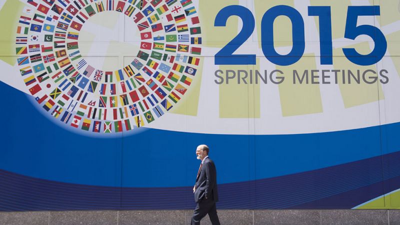 El FMI mantiene el crecimiento mundial en el 3,5% en 2015 y eleva hasta el 3,8% en 2016