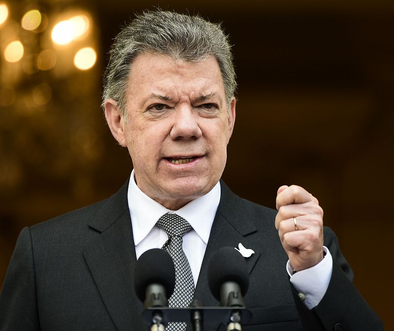Santos exige a las FARC "ponerle plazos" al proceso de paz en Colombia