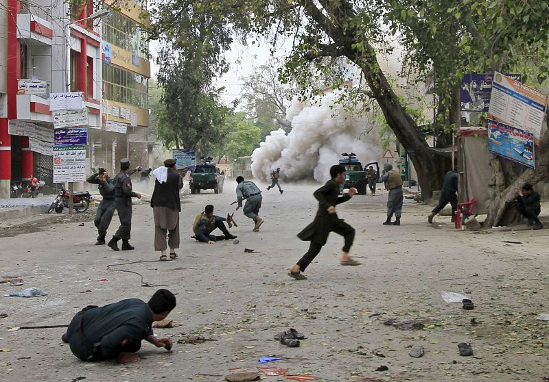 El Estado Islámico asume la autoría del atentado que deja al menos 34 muertos en Afganistán