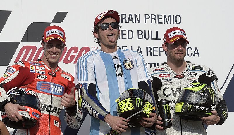 Márquez entrega la victoria a Rossi en Argentina