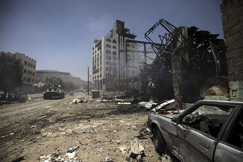 La coalición árabe anuncia el fin de sus bombardeos contra los hutíes en Yemen