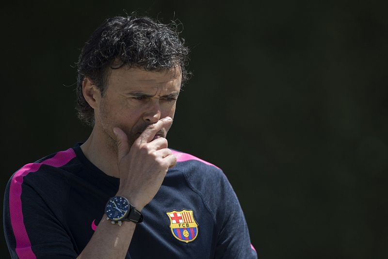 Luis Enrique: "A estas alturas del campeonato nos favorece jugar un derbi"